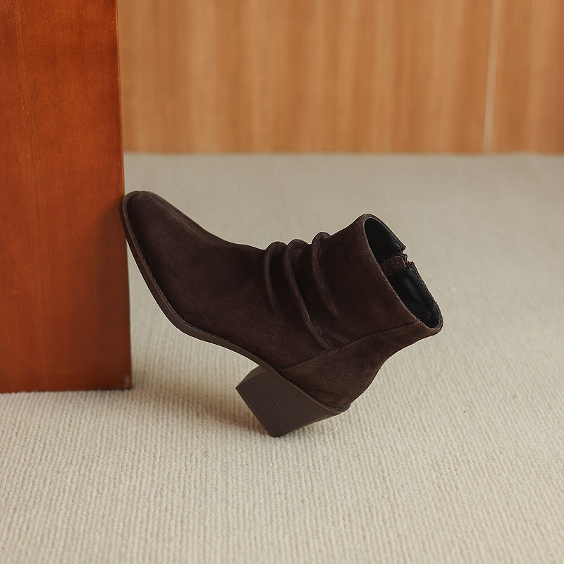 ELIZA & MAREN | CENTER STITCH ANKLE BOOTS FOR WOMEN