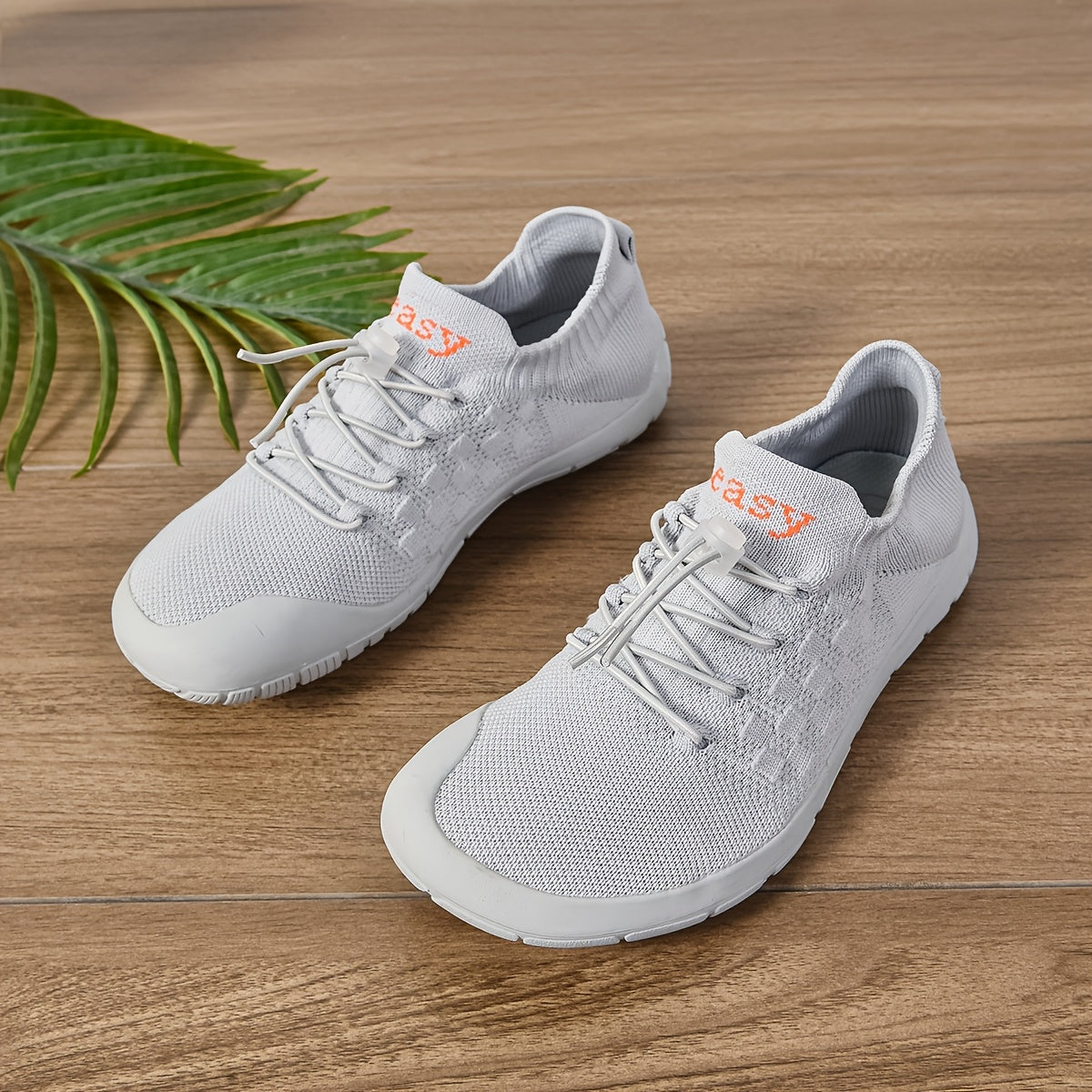 ELIZA & MAREN | FLEXIBLE LACE-UP SNEAKERS FOR WOMEN