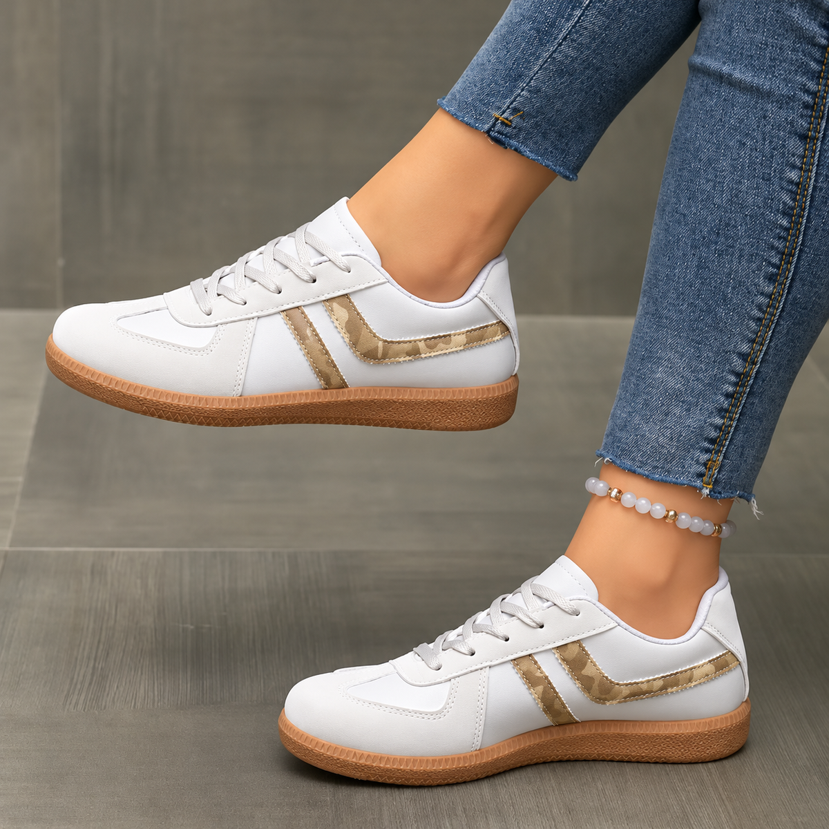 ELIZA & MAREN | CUSHIONED WIDE TOE SNEAKERS FOR WOMEN