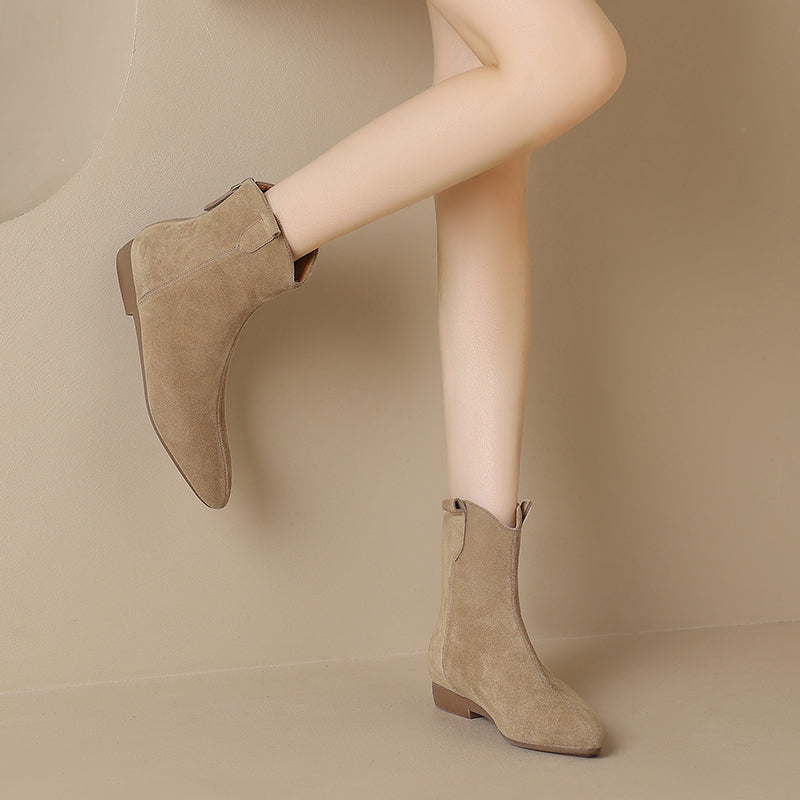 ELIZA & MAREN | POINTED CHELSEA ANKLE BOOTS FOR WOMEN