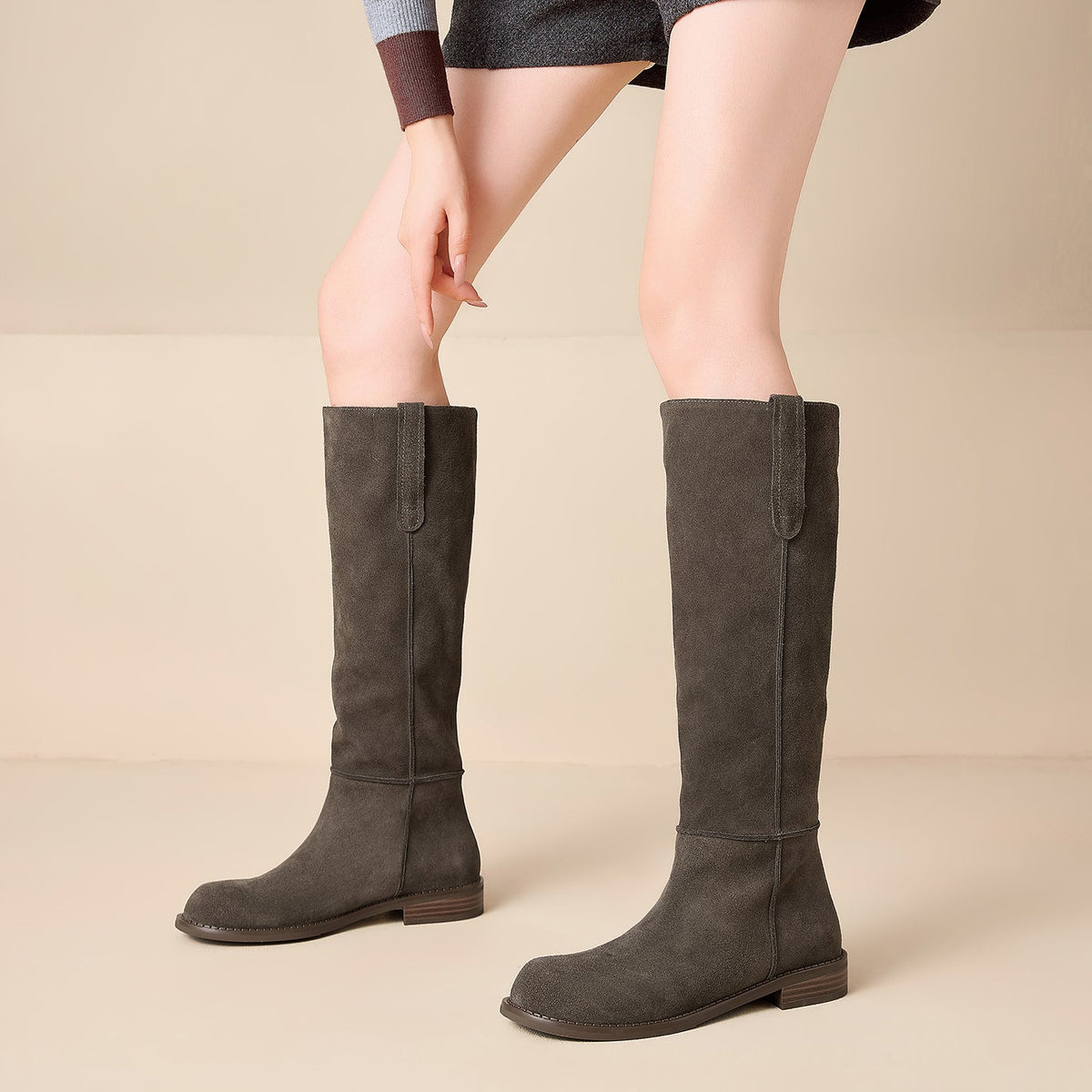 ELIZA & MAREN | STRAIGHT SHAFT KNEE BOOTS FOR WOMEN