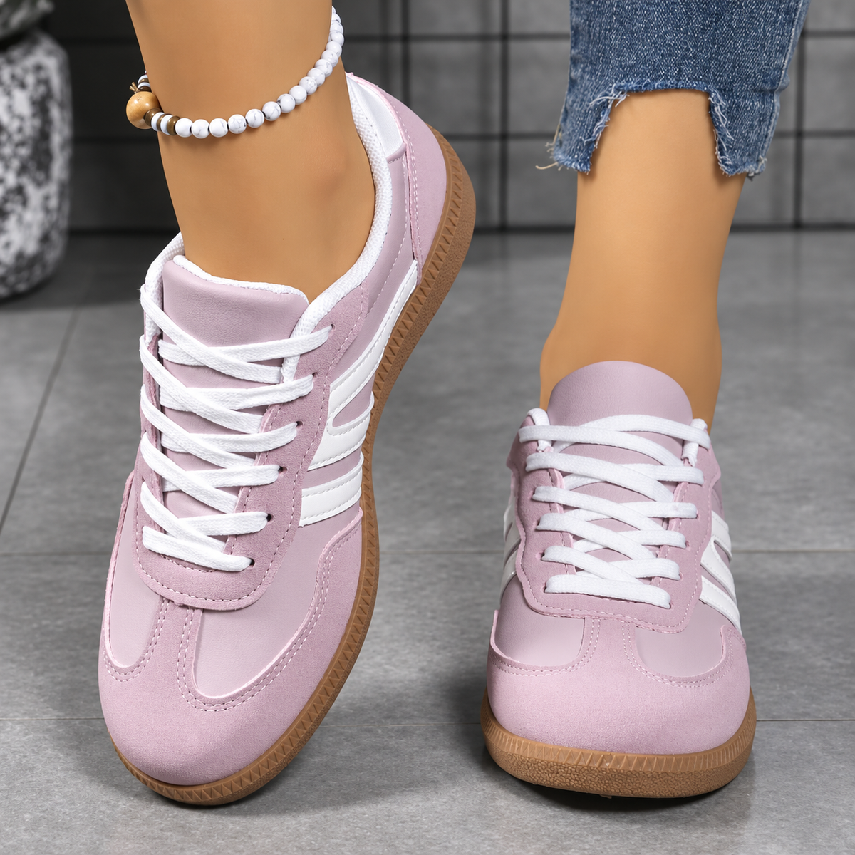 ELIZA & MAREN | CUSHIONED WIDE TOE SNEAKERS FOR WOMEN