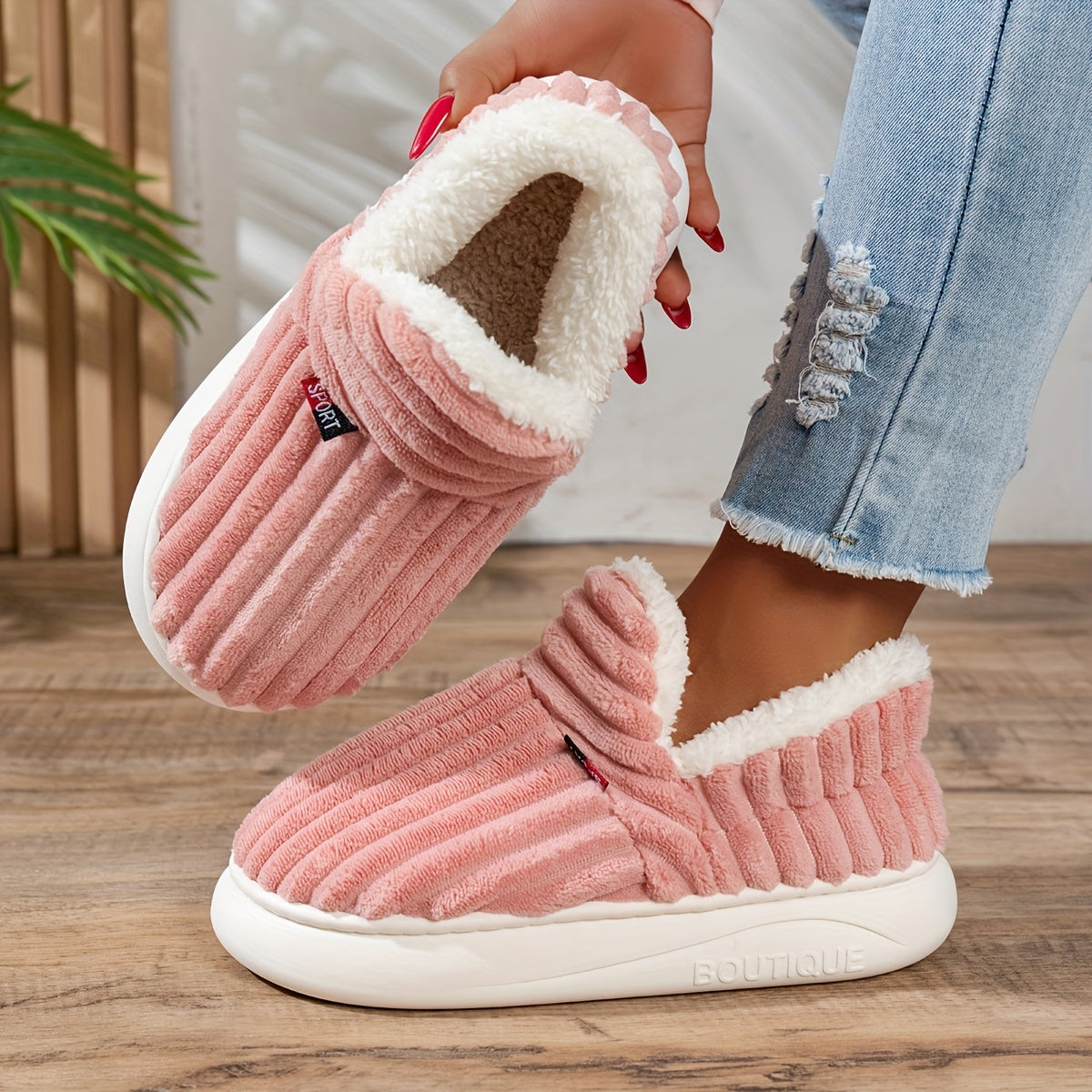 ELIZA & MAREN | STRIPED PLUSH HOUSE SLIPPERS FOR WOMEN