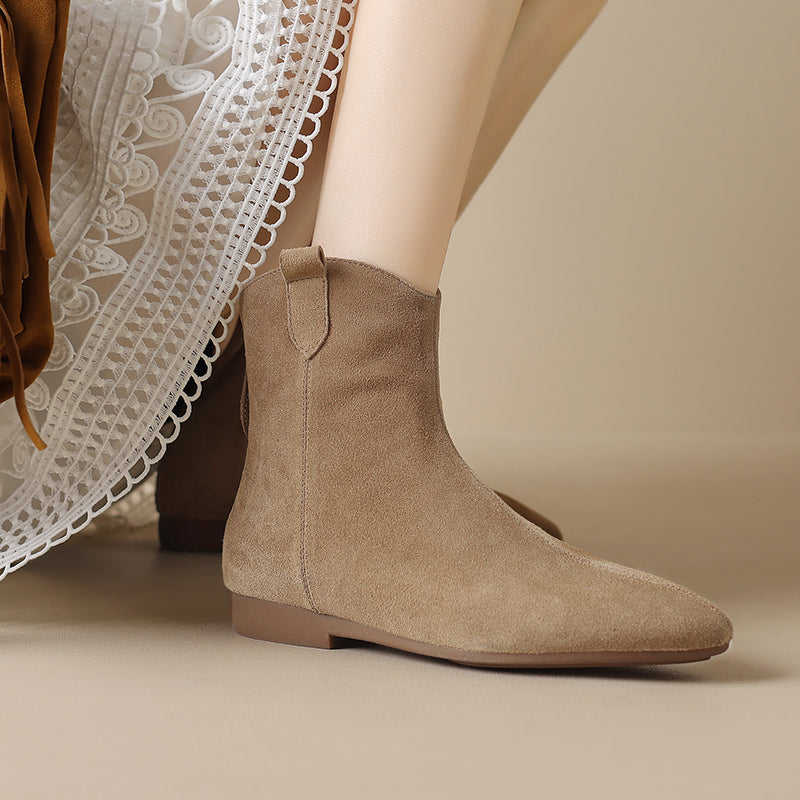 ELIZA & MAREN | POINTED CHELSEA ANKLE BOOTS FOR WOMEN