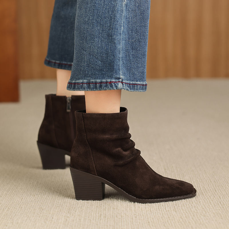 ELIZA & MAREN | CENTER STITCH ANKLE BOOTS FOR WOMEN