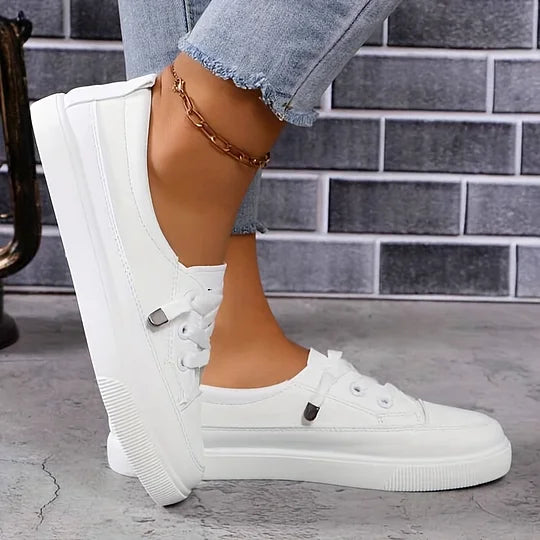 ELIZA & MAREN | LOW-CUT LACE-UP SNEAKERS FOR WOMEN