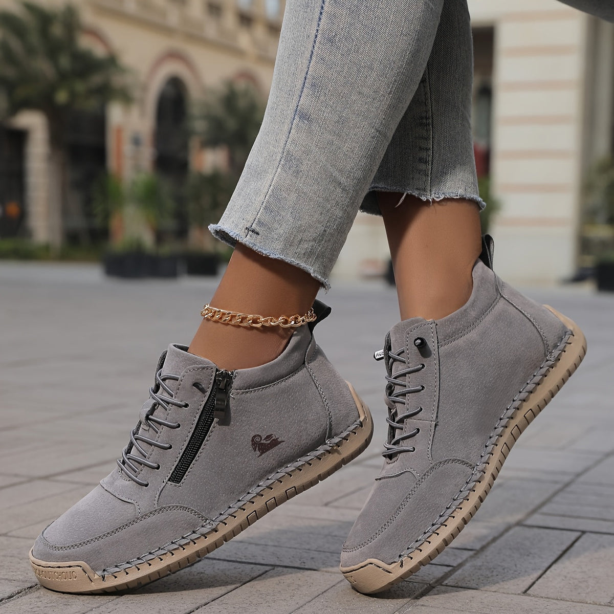 ELIZA & MAREN | GRAY LACE-UP WALKING SHOES FOR WOMEN