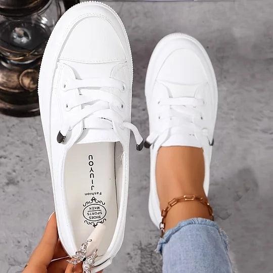 ELIZA & MAREN | LOW-CUT LACE-UP SNEAKERS FOR WOMEN