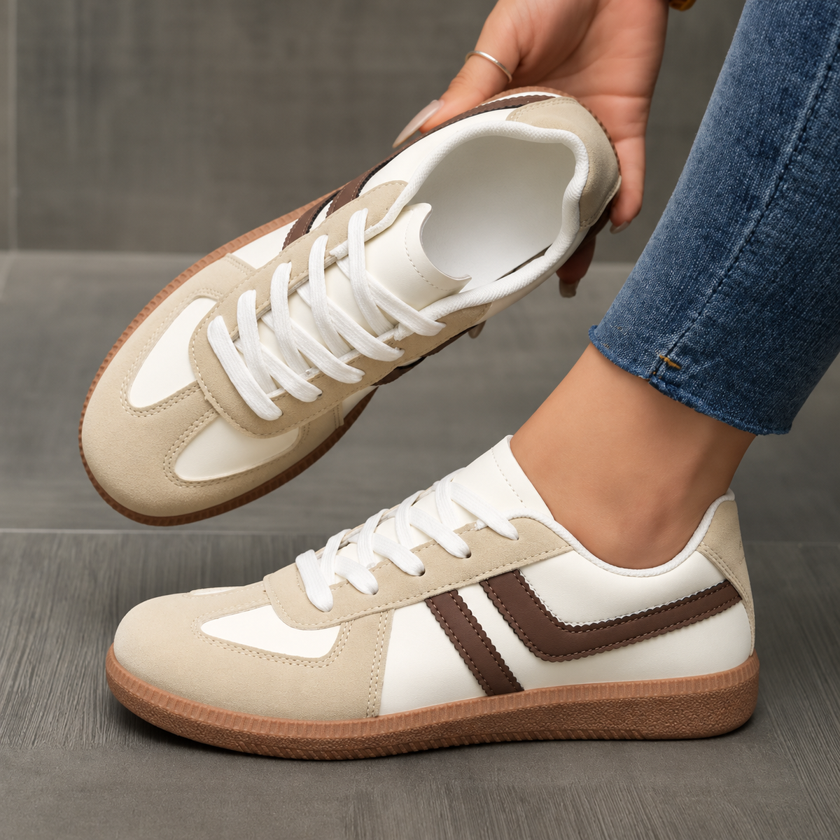 ELIZA & MAREN | CUSHIONED WIDE TOE SNEAKERS FOR WOMEN