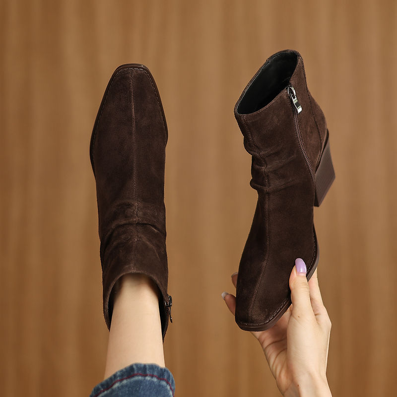 ELIZA & MAREN | CENTER STITCH ANKLE BOOTS FOR WOMEN