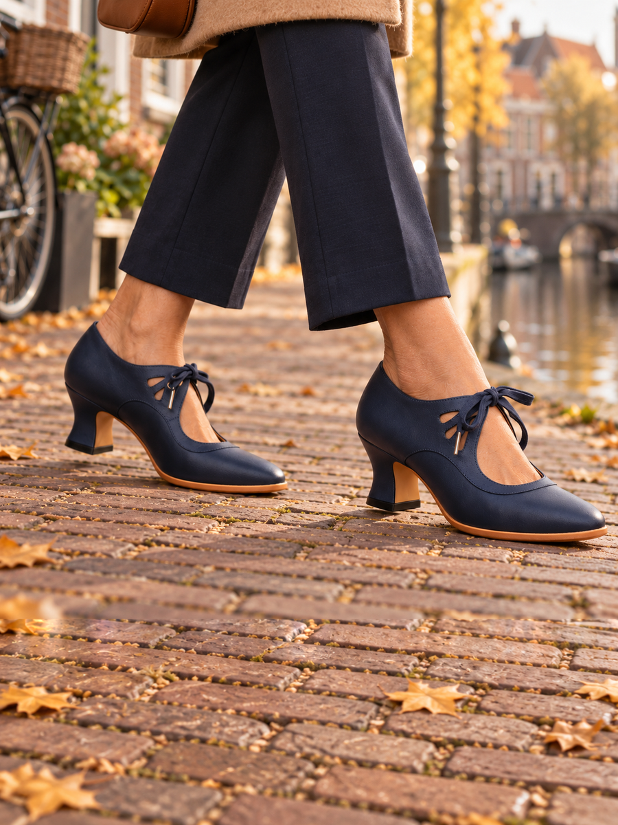 ELIZA & MAREN | LACE-UP MID-HEEL BOOTS FOR WOMEN