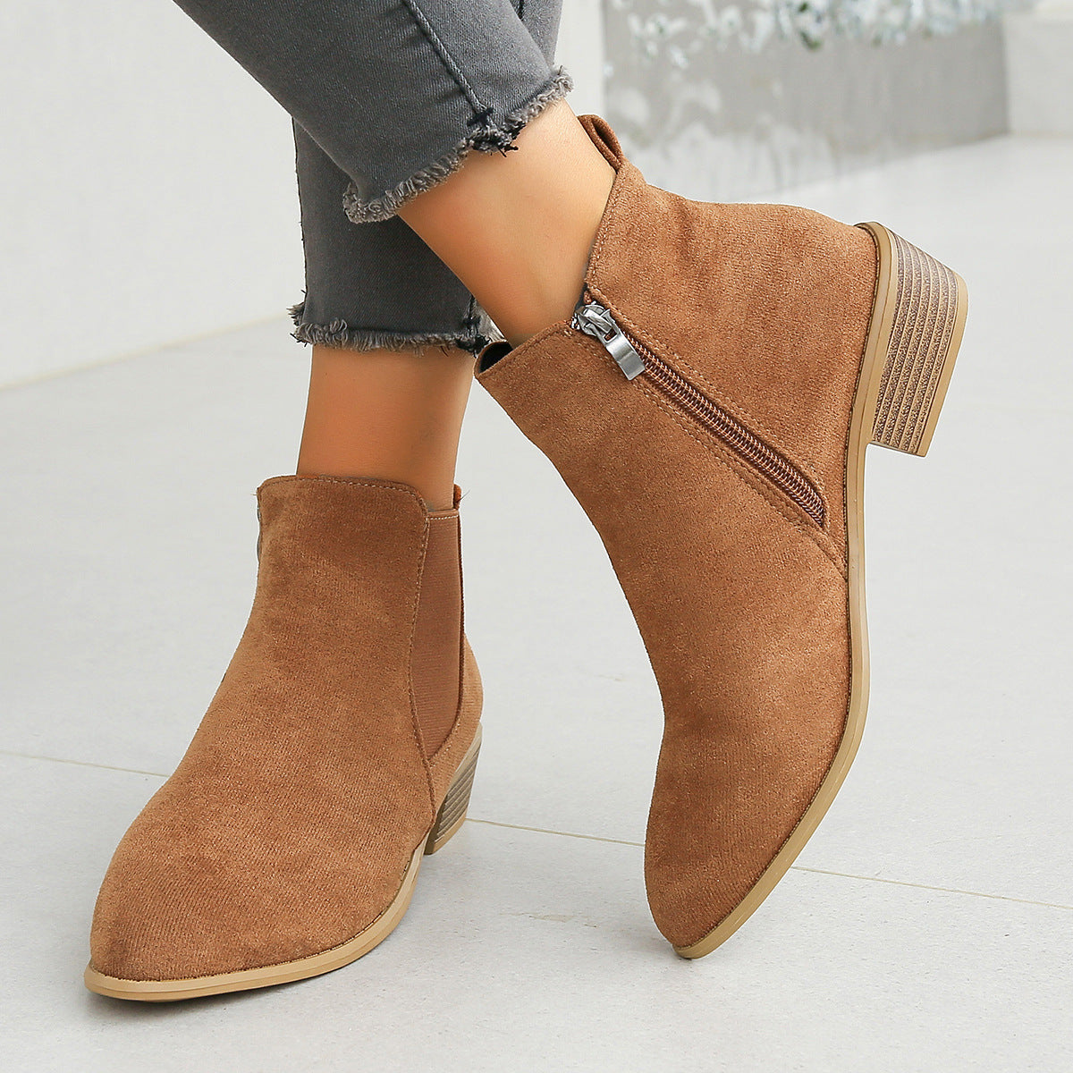 ELIZA & MAREN | ALMOND TOE ANKLE BOOTS FOR WOMEN