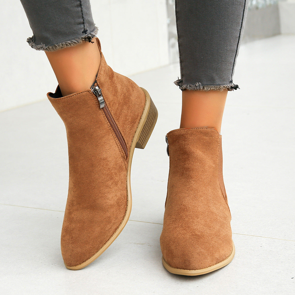 ELIZA & MAREN | ALMOND TOE ANKLE BOOTS FOR WOMEN