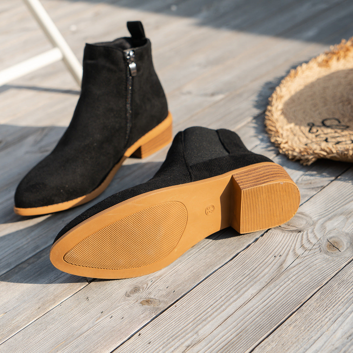 ELIZA & MAREN | ALMOND TOE ANKLE BOOTS FOR WOMEN