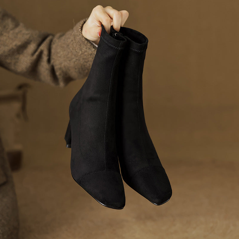 ELIZA & MAREN | SIDE ZIP HEELED BOOTS FOR WOMEN
