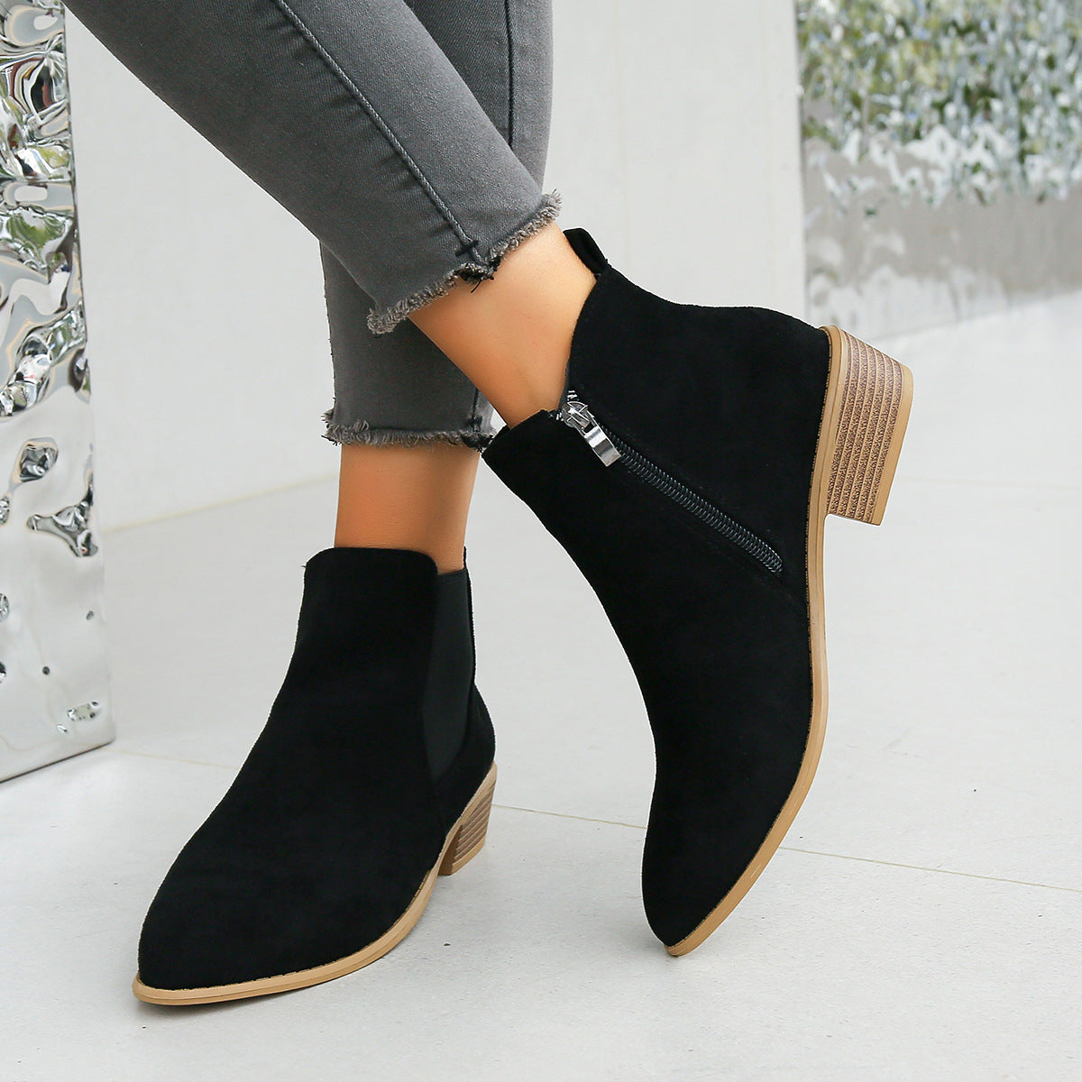 ELIZA & MAREN | ALMOND TOE ANKLE BOOTS FOR WOMEN