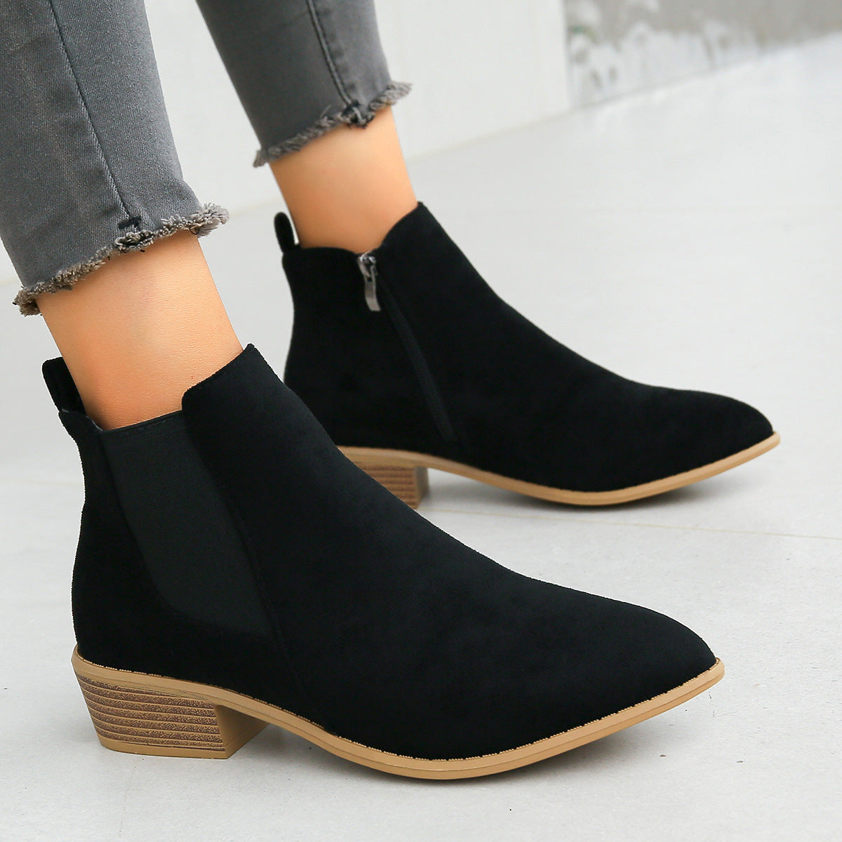 ELIZA & MAREN | ALMOND TOE ANKLE BOOTS FOR WOMEN