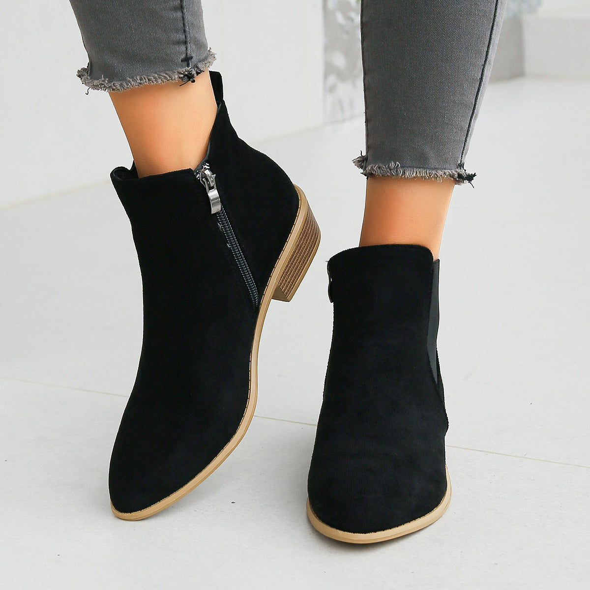 ELIZA & MAREN | ALMOND TOE ANKLE BOOTS FOR WOMEN