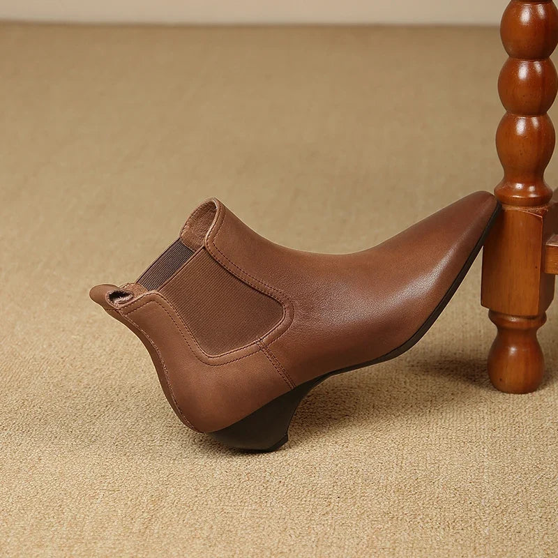 ELIZA & MAREN | CURVED HEEL ANKLE BOOTS FOR WOMEN