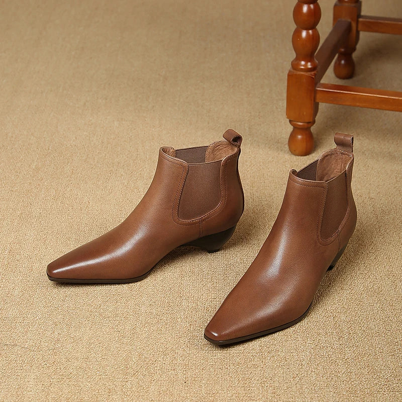 ELIZA & MAREN | CURVED HEEL ANKLE BOOTS FOR WOMEN