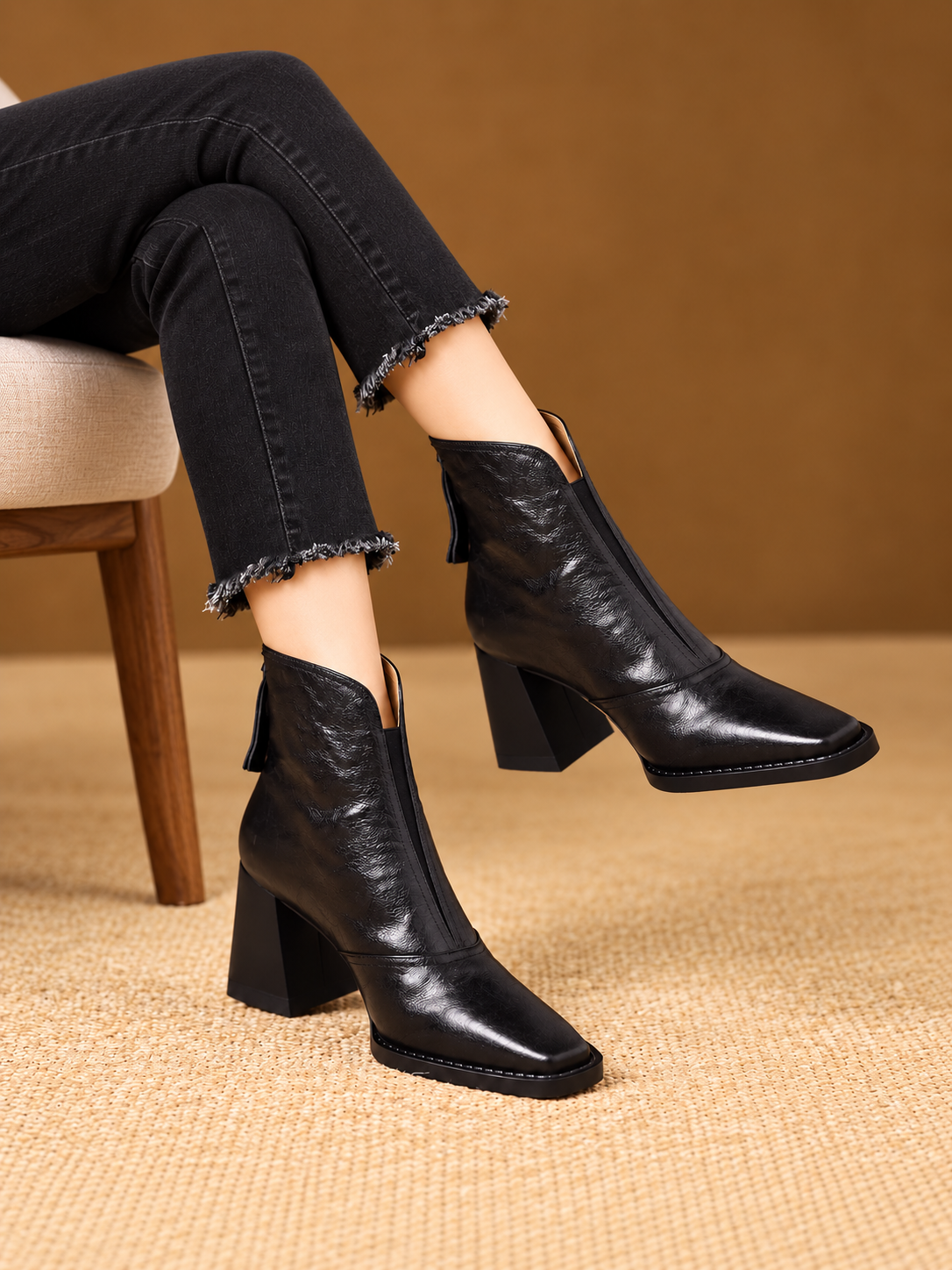 ELIZA & MAREN | SCULPTED HEEL ANKLE BOOTS FOR WOMEN