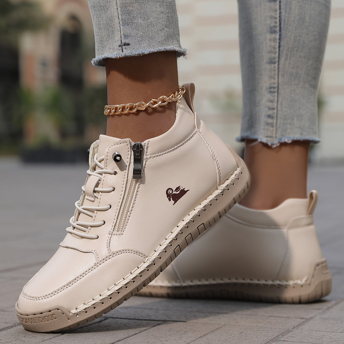 ELIZA & MAREN | PALE LACE-UP WALKING SHOES FOR WOMEN