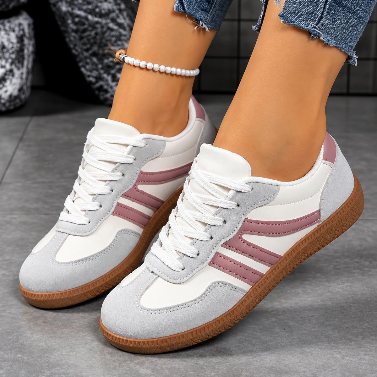 ELIZA & MAREN | CUSHIONED WIDE TOE SNEAKERS FOR WOMEN