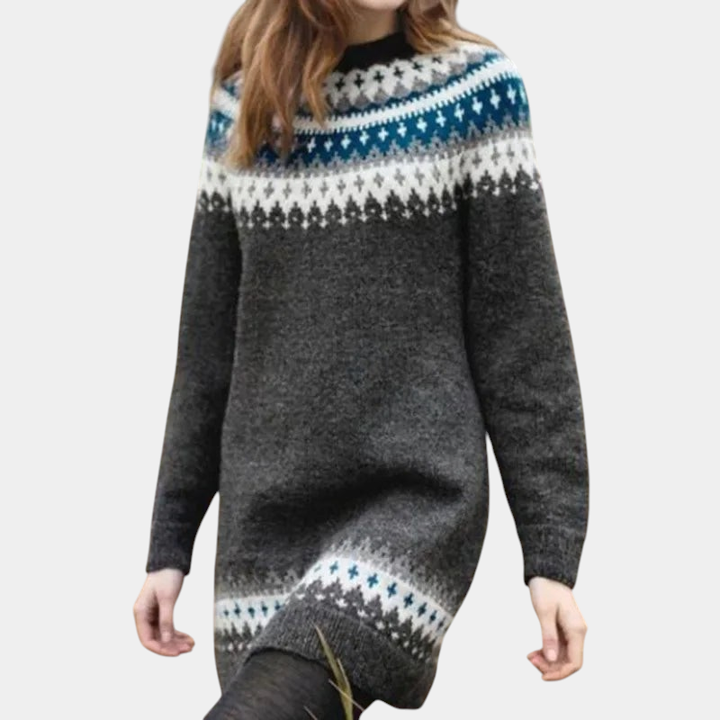 ELIZA & MAREN | CASUAL VINTAGE KNIT SWEATER FOR WOMEN on light gray background