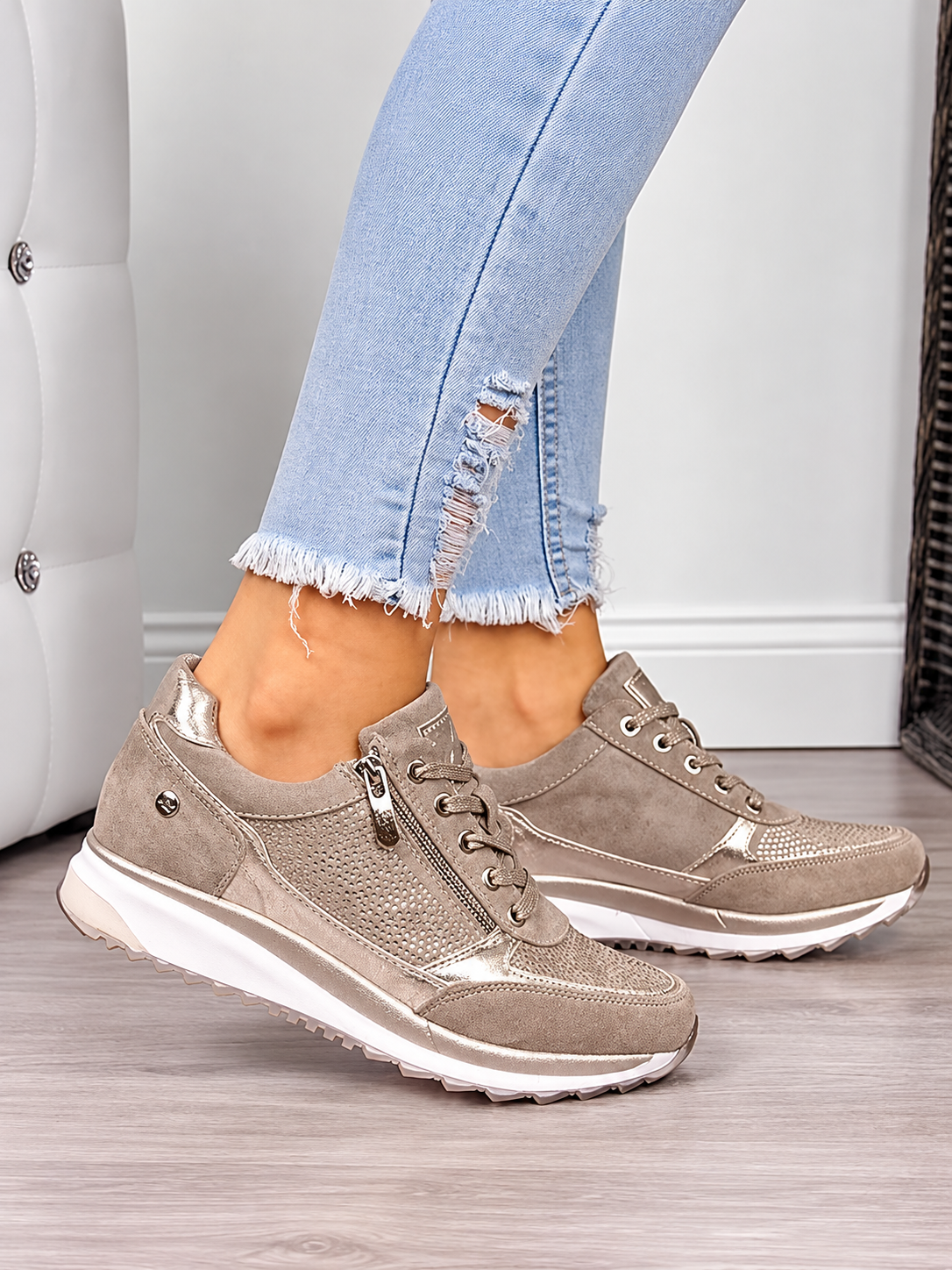ELIZA & MAREN | ZIP CLOSURE SNEAKERS FOR WOMEN