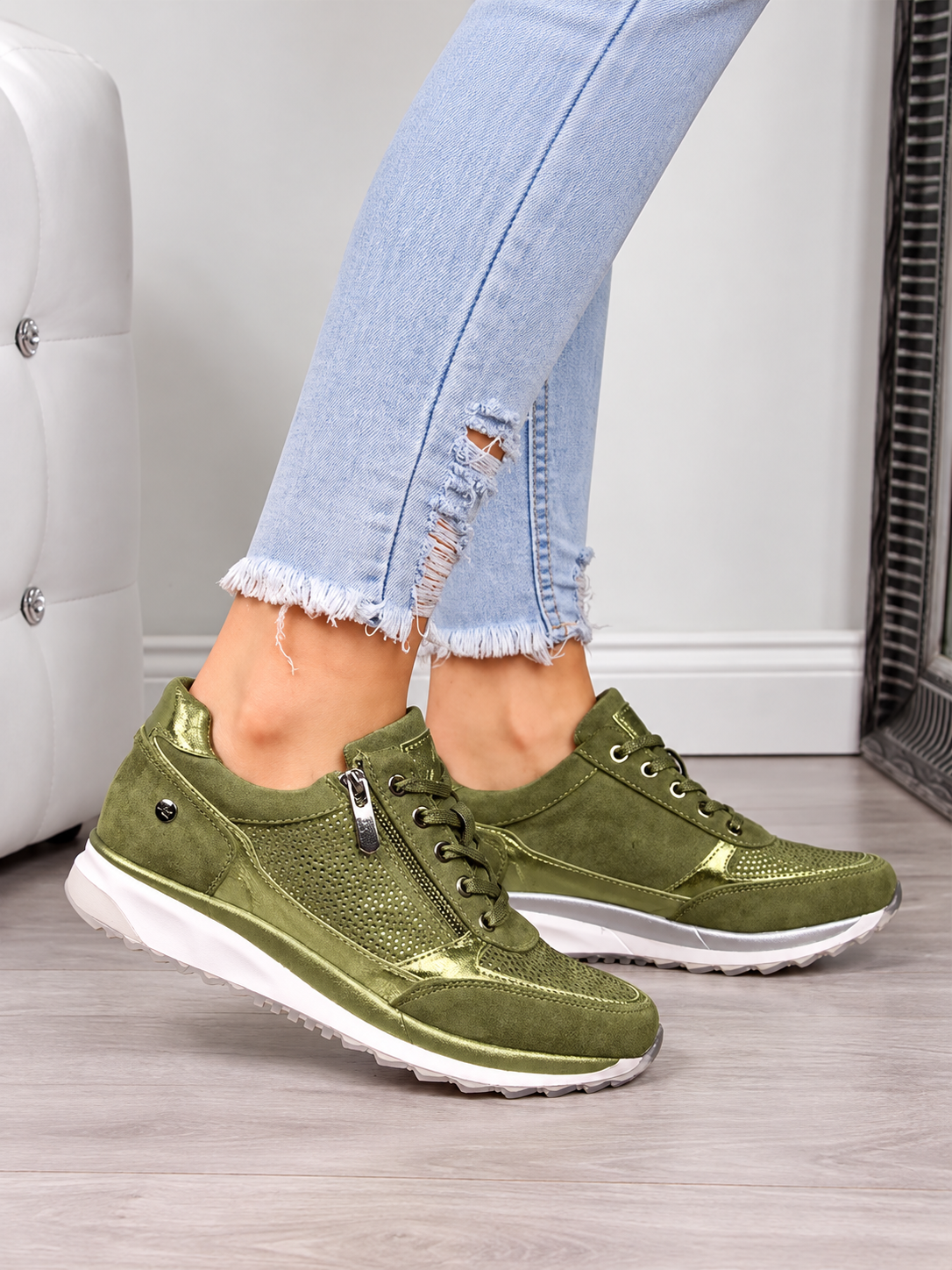 ELIZA & MAREN | ZIP CLOSURE SNEAKERS FOR WOMEN