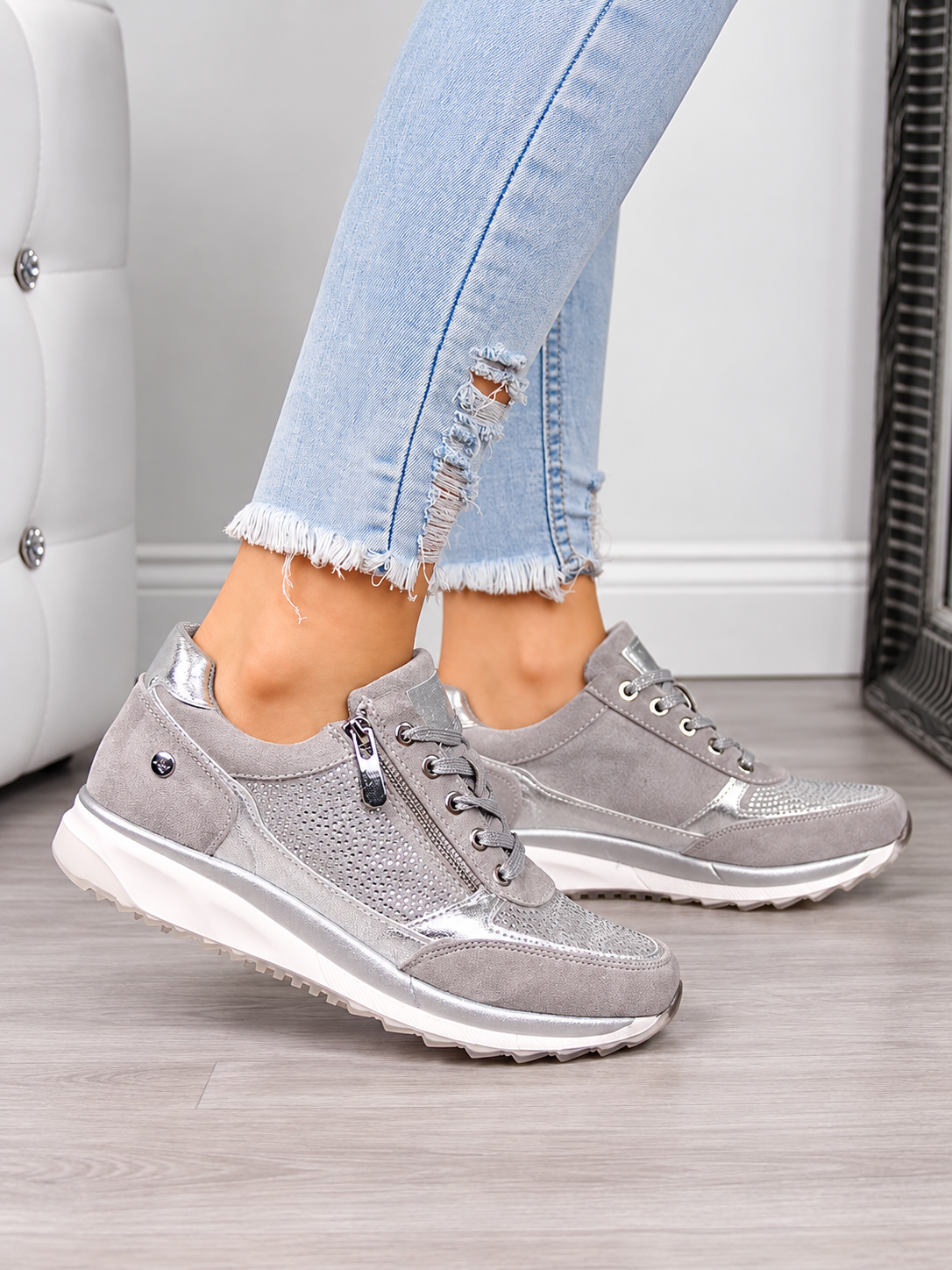 ELIZA & MAREN | ZIP CLOSURE SNEAKERS FOR WOMEN