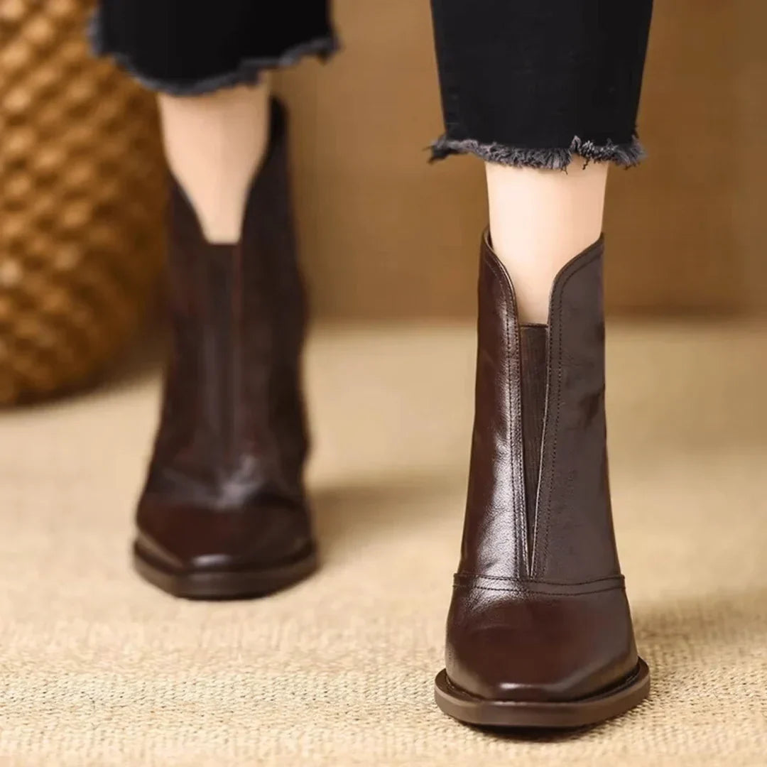 ELIZA & MAREN | SQUARE HEEL ANKLE BOOTS FOR WOMEN