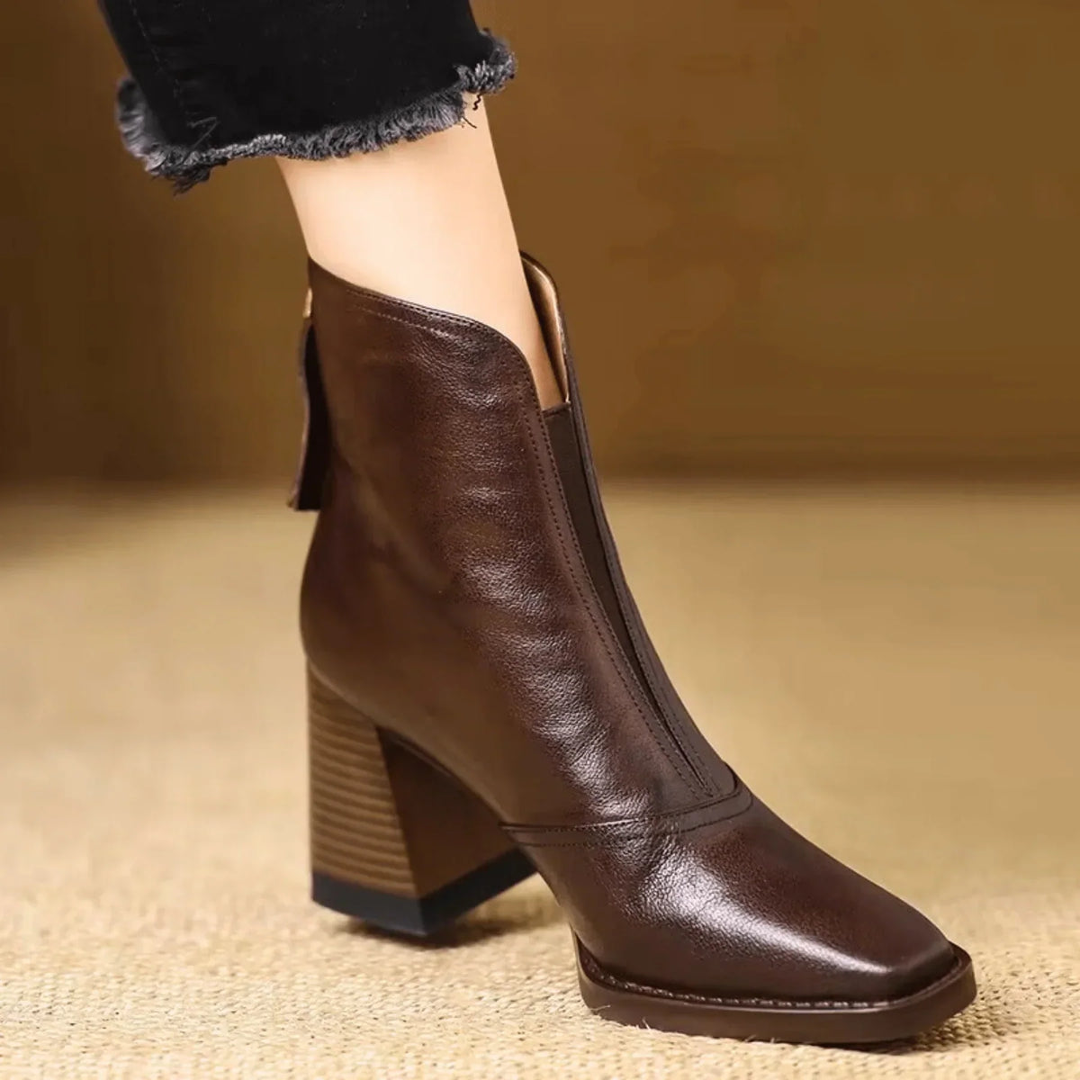 ELIZA & MAREN | SQUARE HEEL ANKLE BOOTS FOR WOMEN